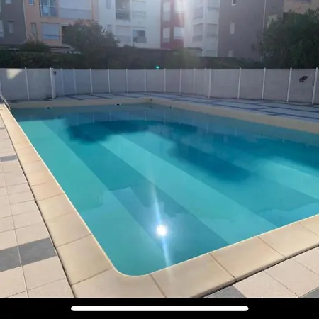 Le Pharo Apartment