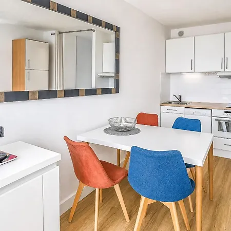 Le Pharo Apartment